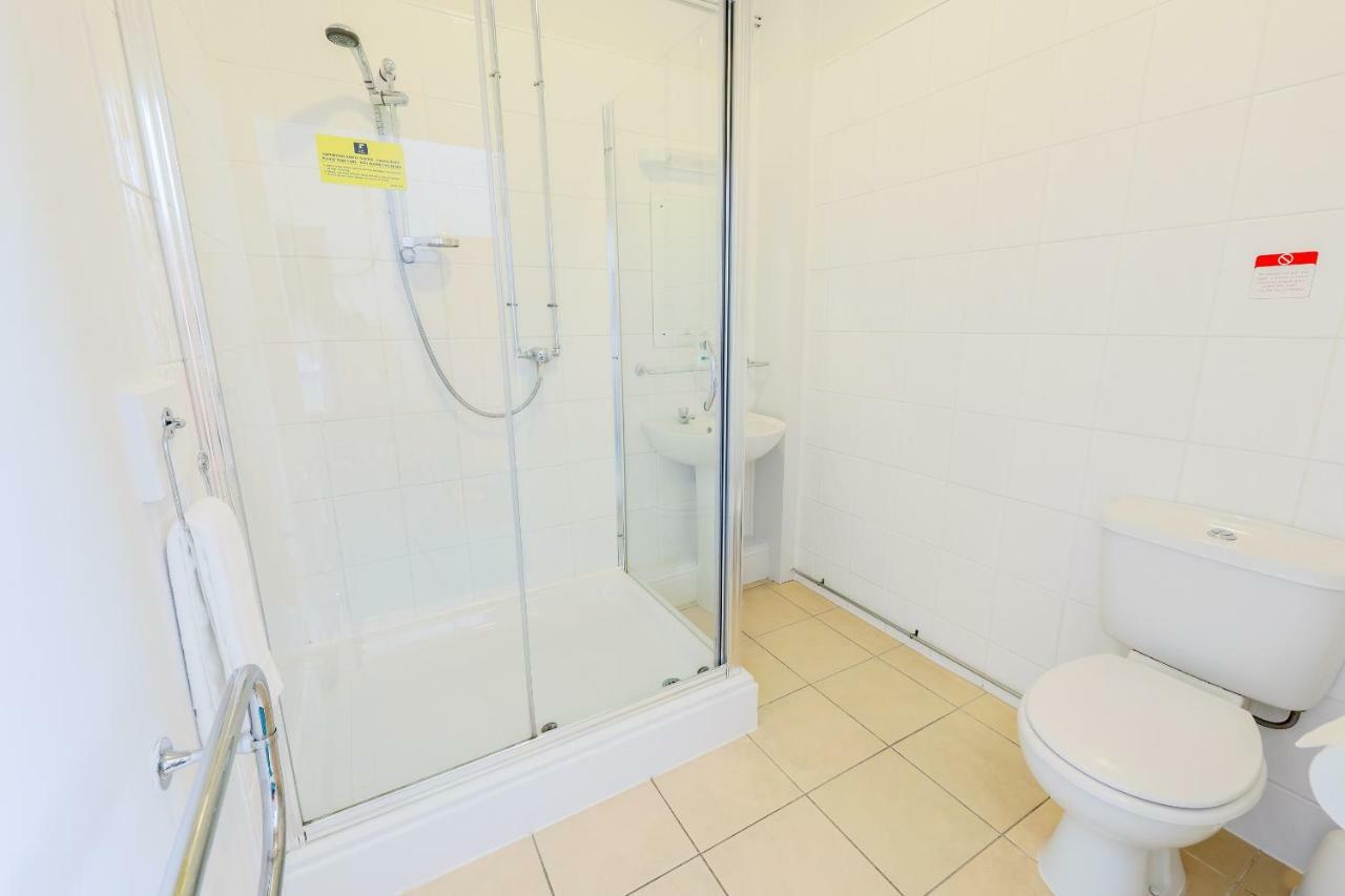 The Clee Hotel - Cleethorpes, Grimsby, Lincolnshire Экстерьер фото