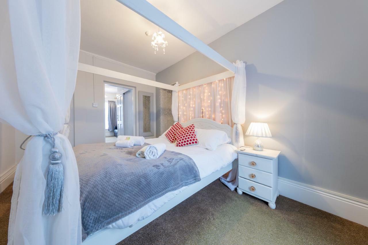 The Clee Hotel - Cleethorpes, Grimsby, Lincolnshire Экстерьер фото