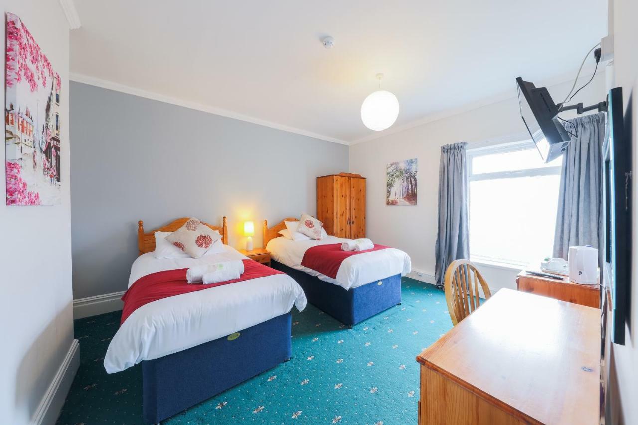 The Clee Hotel - Cleethorpes, Grimsby, Lincolnshire Экстерьер фото